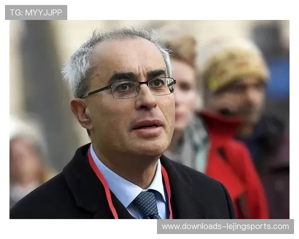 英超反歧视法案升级，处罚力度加大