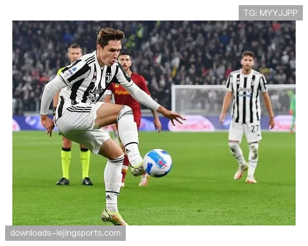 聚焦基耶萨替补席落寞神情，转会传闻再度甚嚣尘上